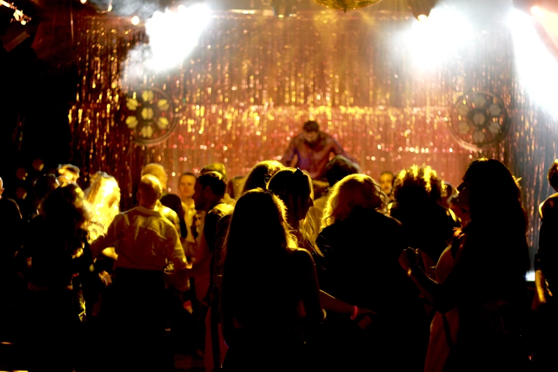 Jonatan Åberg at Club Bisous, Nov. 2025 (photo by Frida Zätterman)